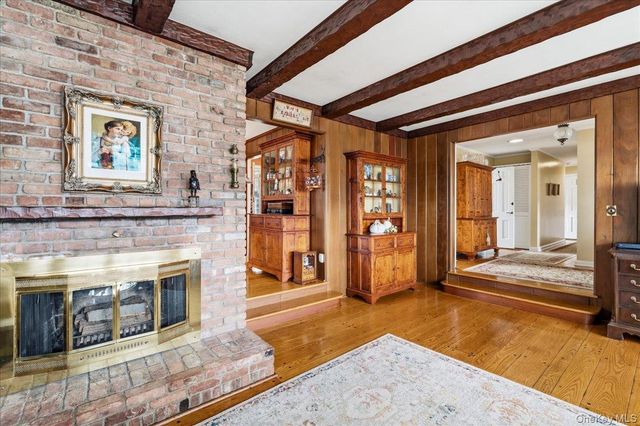 3075 Wilson Avenue, Wantagh, NY 11793