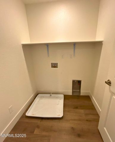 7976 Corundum Drive, Sparks, NV 89436