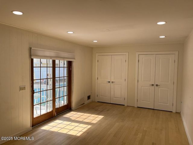 104 Pear Street, Oakhurst, NJ 07755