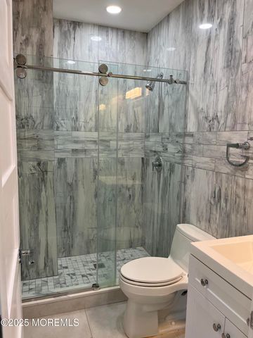 104 Pear Street, Oakhurst, NJ 07755