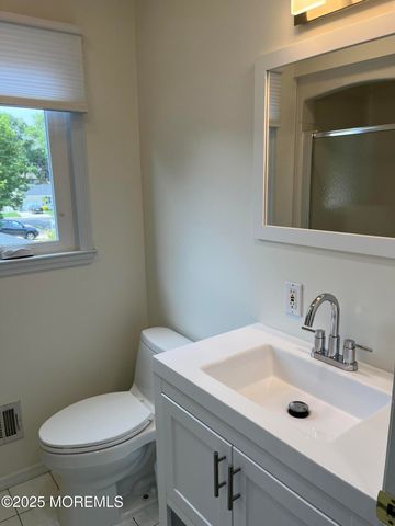 104 Pear Street, Oakhurst, NJ 07755