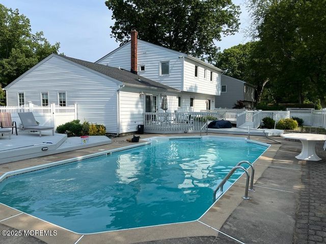 104 Pear Street, Oakhurst, NJ 07755