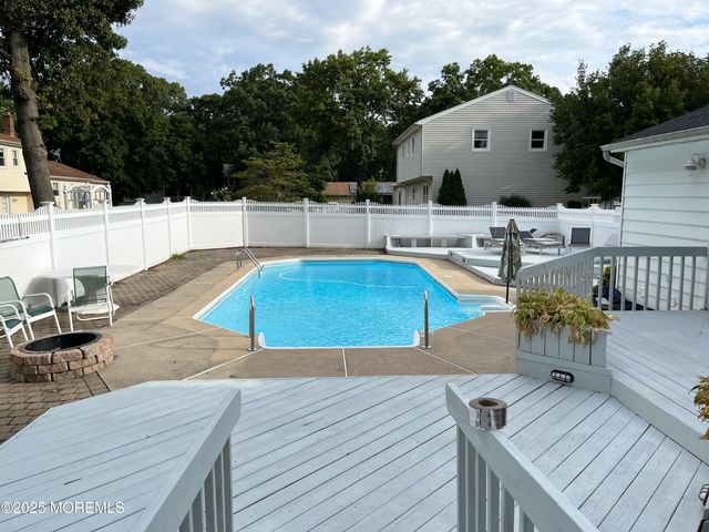 104 Pear Street, Oakhurst, NJ 07755