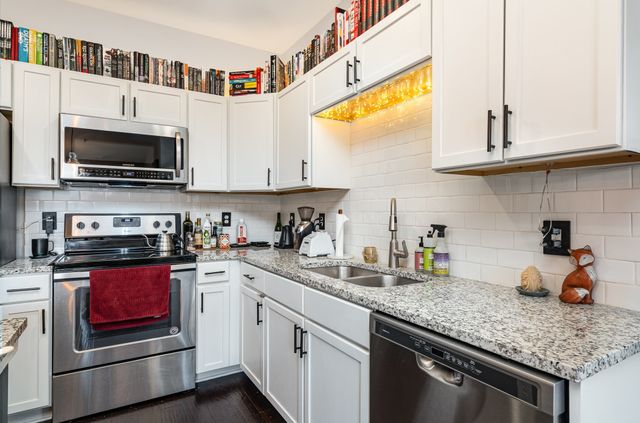 1122 Litton Ave Apt 118, Nashville, TN 37216