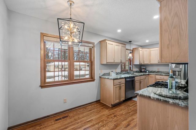 4505 Colorado Street SE, Prior Lake, MN 55372