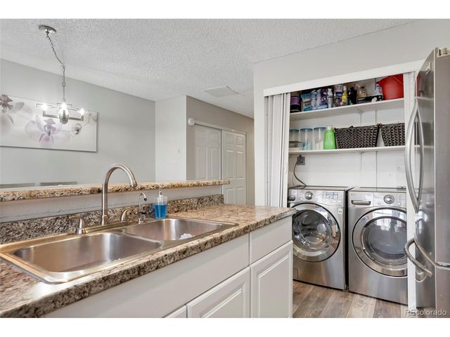1110 S Waco St D, Aurora, CO 80017