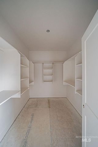 1631 Palm Springs Dr, Idaho Falls, ID 83404