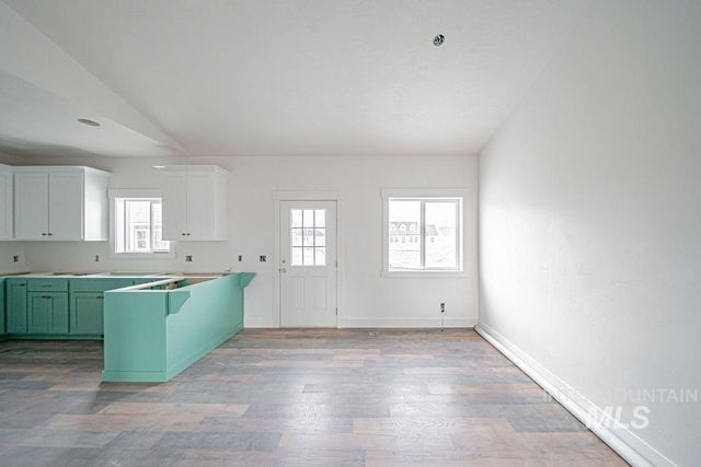 1631 Palm Springs Dr, Idaho Falls, ID 83404