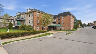 570 Broadway A9, Lynbrook, NY 11563