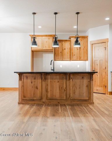 10104 N Hubble Street, Hayden, ID 83835