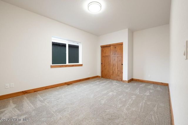 10104 N Hubble Street, Hayden, ID 83835