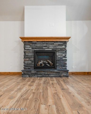 10104 N Hubble Street, Hayden, ID 83835