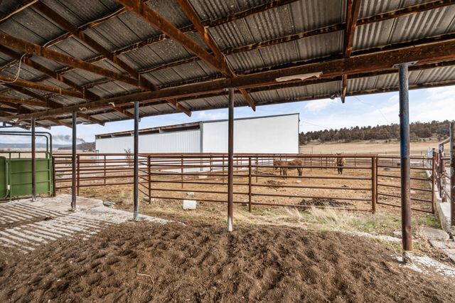 7122 E Langell Valley Road, Bonanza, OR 97623