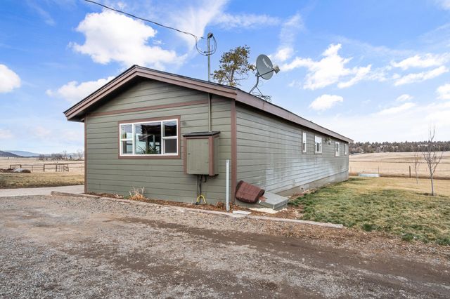 7122 E Langell Valley Road, Bonanza, OR 97623