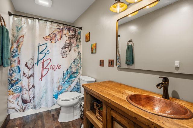 7122 E Langell Valley Road, Bonanza, OR 97623