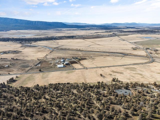 7122 E Langell Valley Road, Bonanza, OR 97623