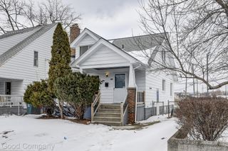 168 W Bennett Avenue, Ferndale, MI 48220