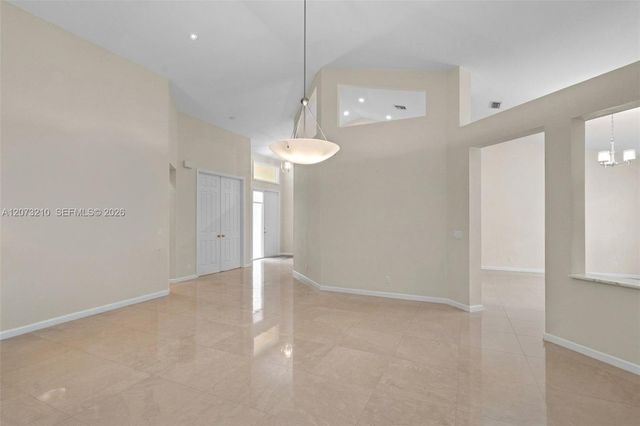 1090 SW 156th Avenue, Pembroke Pines, FL 33027
