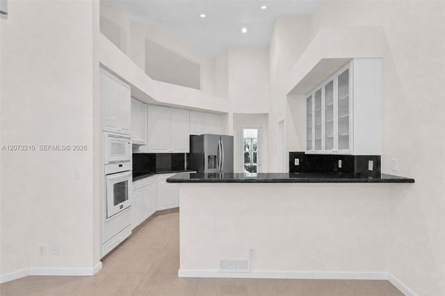 1090 SW 156th Avenue, Pembroke Pines, FL 33027