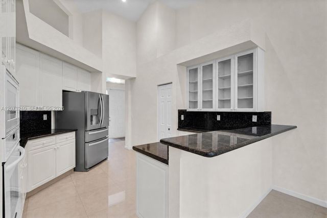 1090 SW 156th Avenue, Pembroke Pines, FL 33027