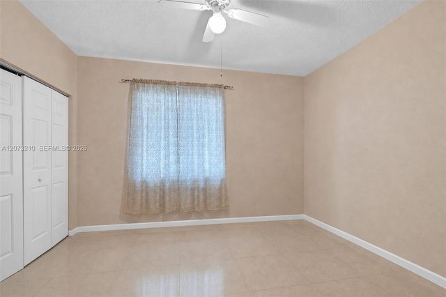 1090 SW 156th Avenue, Pembroke Pines, FL 33027