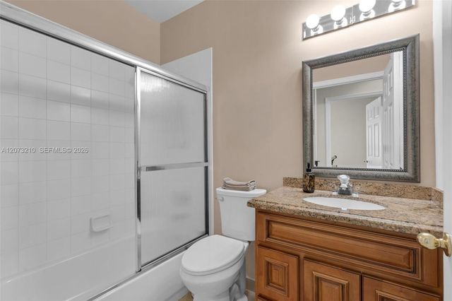 1090 SW 156th Avenue, Pembroke Pines, FL 33027