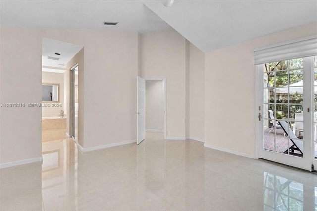 1090 SW 156th Avenue, Pembroke Pines, FL 33027