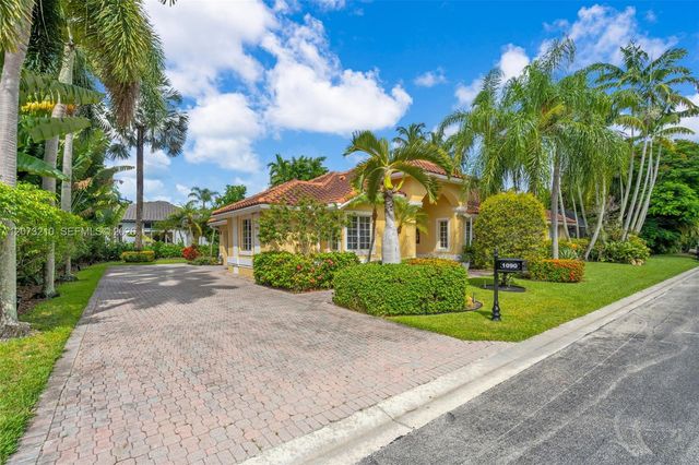 1090 SW 156th Avenue, Pembroke Pines, FL 33027