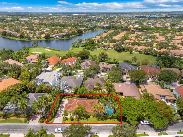 1090 SW 156th Avenue, Pembroke Pines, FL 33027