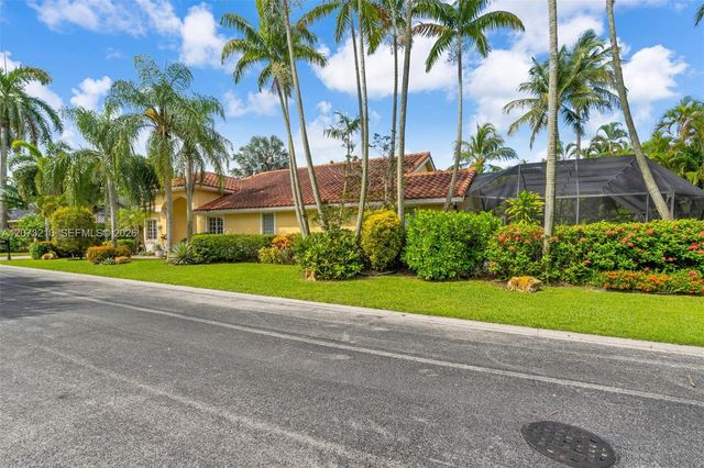 1090 SW 156th Avenue, Pembroke Pines, FL 33027