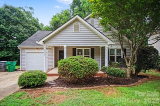 2732 Black Walnut Lane, Charlotte, NC 28262