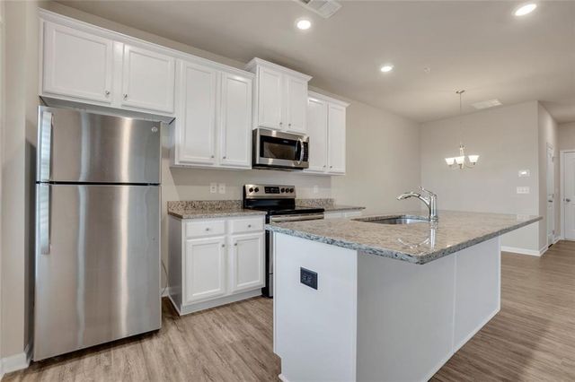 2104 Irvin Court, Kennesaw, GA 30144