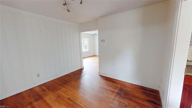 19 Magnolia PL, Hampton, VA 23669