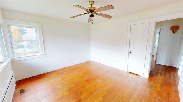 19 Magnolia PL, Hampton, VA 23669