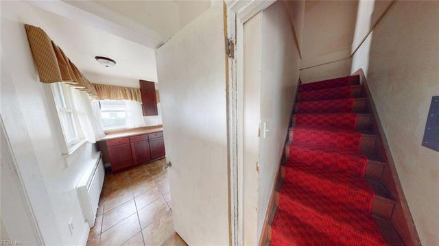 19 Magnolia PL, Hampton, VA 23669