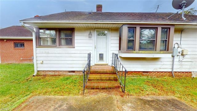 19 Magnolia PL, Hampton, VA 23669