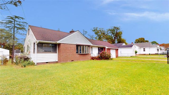 19 Magnolia PL, Hampton, VA 23669