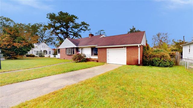 19 Magnolia PL, Hampton, VA 23669