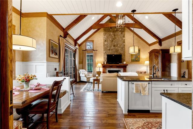 115 Button Bush Trail, Six Mile, SC 29682