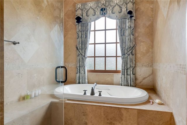 115 Button Bush Trail, Six Mile, SC 29682