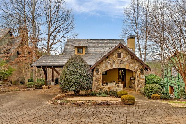 115 Button Bush Trail, Six Mile, SC 29682