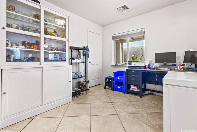 92-346 Palaulau Place 81, Kapolei, HI 96707