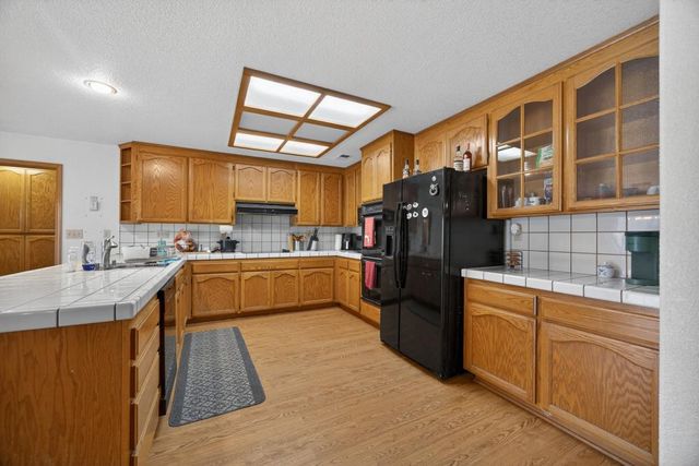 740 Lake Canyon Ave, Galt, CA 95632