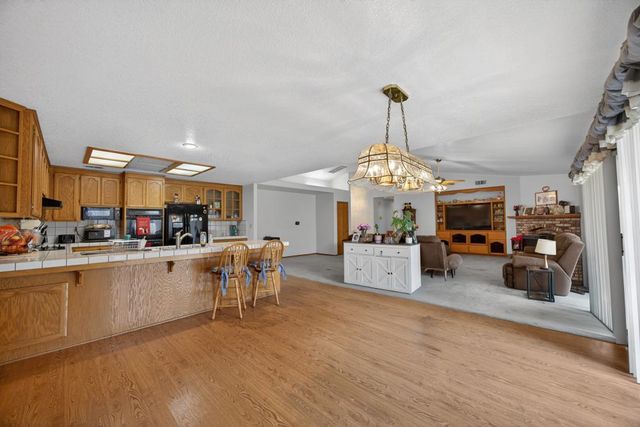 740 Lake Canyon Ave, Galt, CA 95632