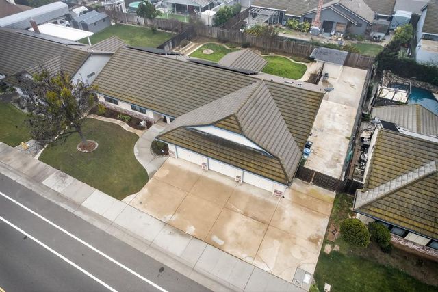 740 Lake Canyon Ave, Galt, CA 95632