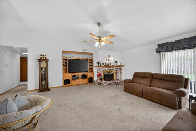 740 Lake Canyon Ave, Galt, CA 95632