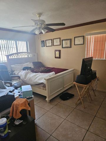 18755 NW 62nd Avenue 101, Hialeah, FL 33015