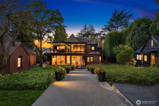 1626 Federal Avenue E, Seattle, WA 98102