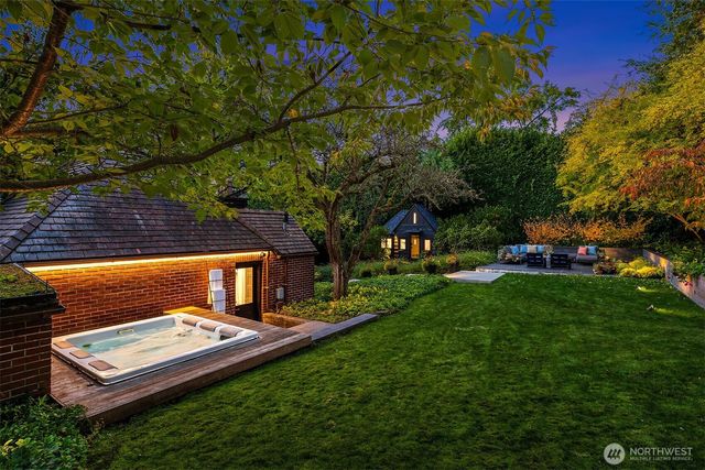 1626 Federal Avenue E, Seattle, WA 98102