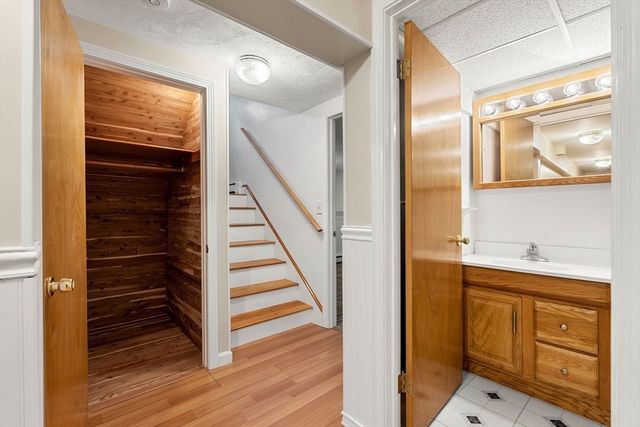 37 Tower Farm Road, Billerica, MA 01821